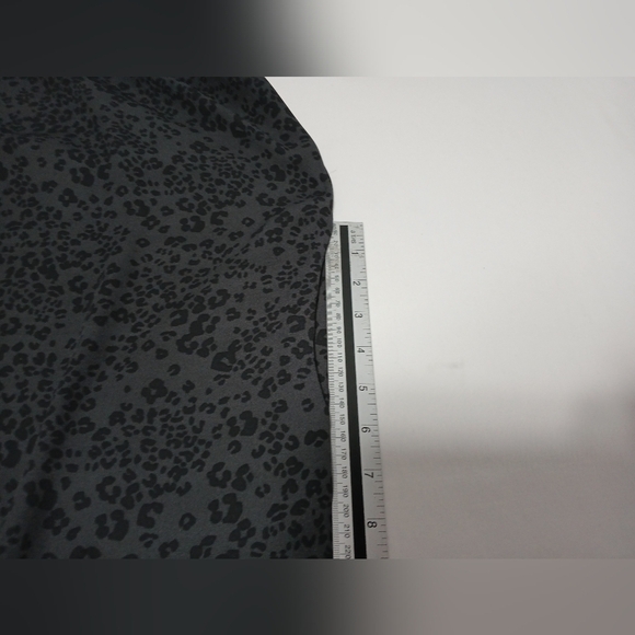 Denver Hayes Lightweight Mini Dress. Size L - Picture 4 of 7